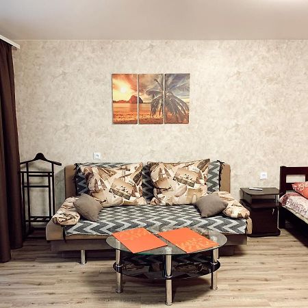Apartment - Sobornyi Prospekt 97 Zaporizhia Esterno foto