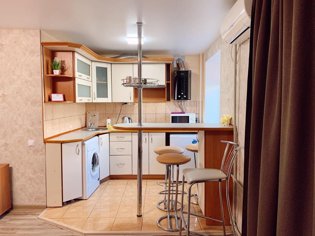Apartment - Sobornyi Prospekt 97 Zaporizhia Esterno foto