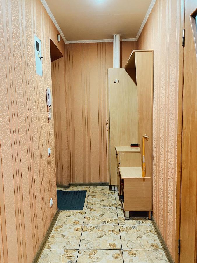 Apartment - Sobornyi Prospekt 97 Zaporizhia Esterno foto